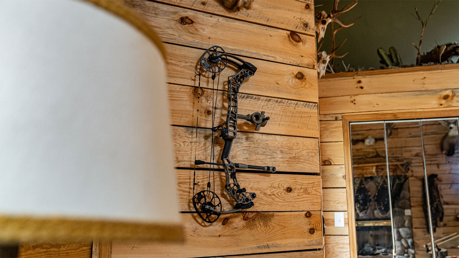 Half Rack Hunter Hanger Black 2 pk. main image 0